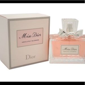 Christian Dior Miss Dior Absolutely Blooming spray